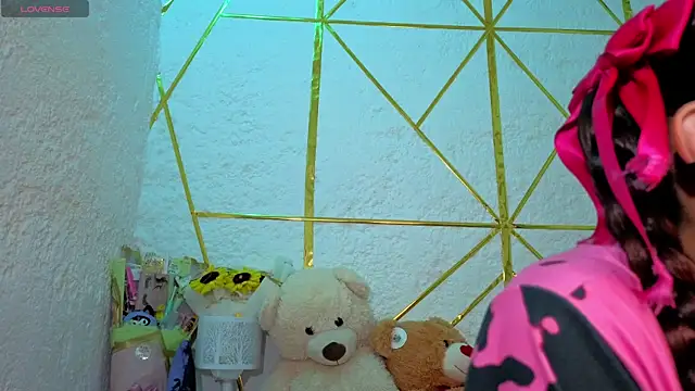 SheilaSmiith online show from 01/12/26, 07:52