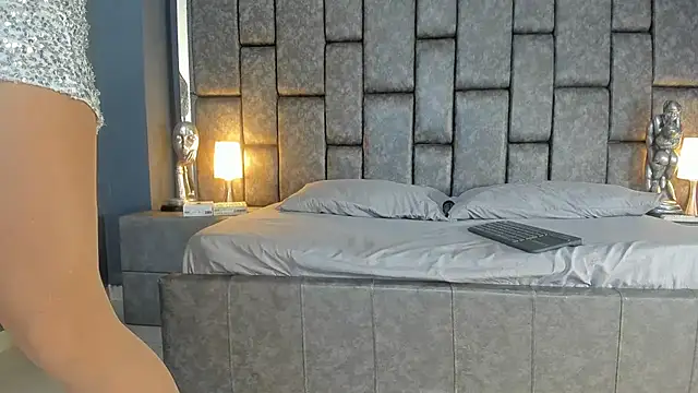 Snapshot of Matureyulyet chatting on 09/09/25, 08:30 Matureyulyet online show from 09/09/25, 08:30