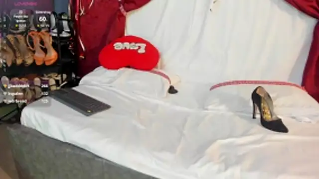 Snapshot of Matureyulyet chatting on 02/21/26, 09:21 Matureyulyet online show from 02/21/26, 09:21