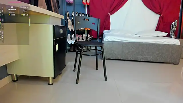 Snapshot of Matureyulyet chatting on 02/27/26, 08:20 Matureyulyet online show from 02/27/26, 08:20