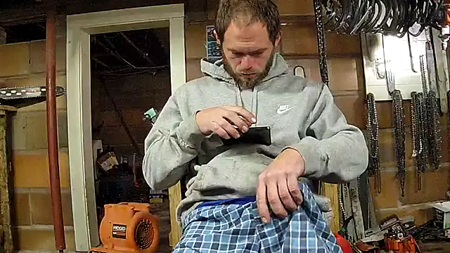 Snapshot of Bigoleslong98765 chatting on 11/13/25, 09:14 Bigoleslong98765 online show from 11/13/25, 09:14