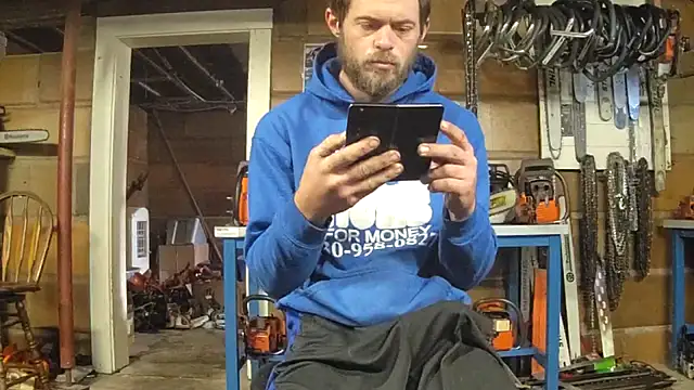 Snapshot of Bigoleslong98765 chatting on 12/04/25, 04:48 Bigoleslong98765 online show from 12/04/25, 04:48