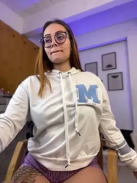 Snapshot of Miss-Abbii chatting on 02/16/25, 11:16 Miss-Abbii online show from 02/16/25, 11:16