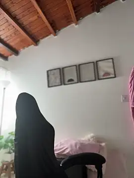 Snapshot of Miss-Abbii chatting on 02/08/26, 02:09 Miss-Abbii online show from 02/08/26, 02:09