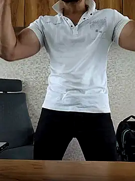 indianguy89 online show from 04/26/26, 05:49