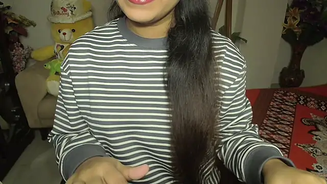 Most-Beautiful-Queen online show from 12/23/24, 06:16