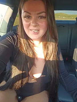 Britishbella online show from 07/15/26, 05:51