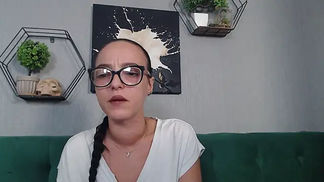 IzabelllNoir online show from 09/26/25, 11:03