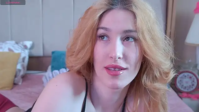 SerenaBennet online show from 02/23/25, 09:22