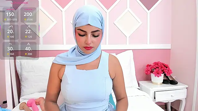 Snapshot of Lea_nahid chatting on 02/02/26, 06:39 Lea nahid online show from 02/02/26, 06:39