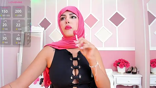 Snapshot of Lea_nahid chatting on 02/16/26, 06:48 Lea nahid online show from 02/16/26, 06:48