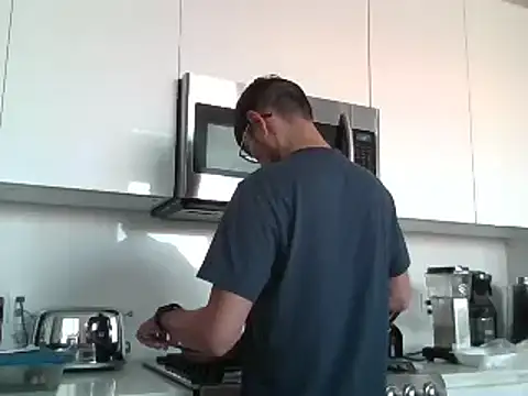 spence204011 online show from 12/31/24, 10:12