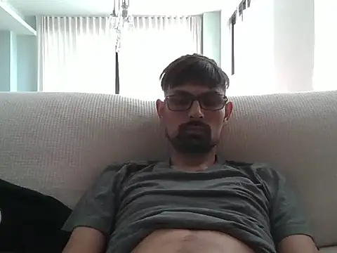 spence204011 online show from 01/02/25, 02:24