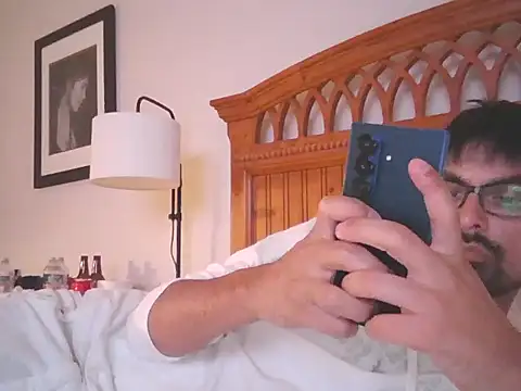 spence204011 online show from 10/19/25, 01:28