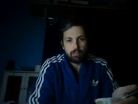 Snapshot of fred301993 chatting on 12/26/24, 10:31 fred301993 online show from 12/26/24, 10:31