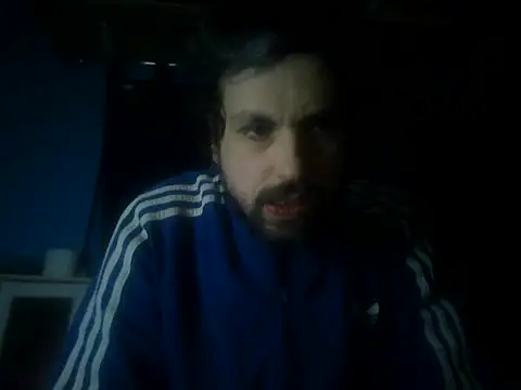 Snapshot of fred301993 chatting on 12/27/24, 09:32 fred301993 online show from 12/27/24, 09:32