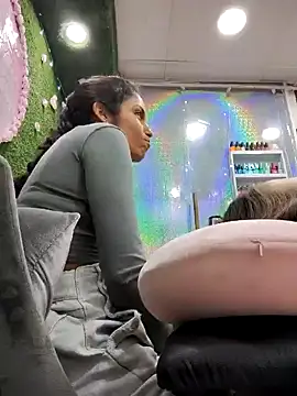 Snapshot of Anifer chatting on 01/16/25, 09:30 Anifer online show from 01/16/25, 09:30