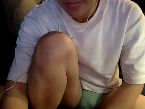 Snapshot of Asgard_hela1111 chatting on 02/05/26, 04:00 Asgard hela1111 online show from 02/05/26, 04:00