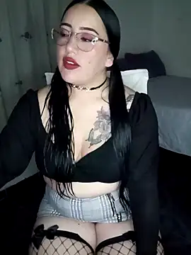 kirara dirty online show from 12/22/24, 04:17