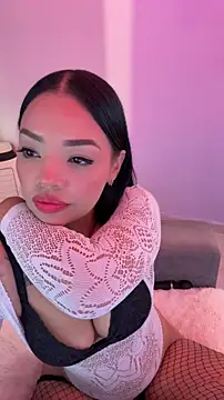 Sara LipsX online show from 03/22/26, 09:29