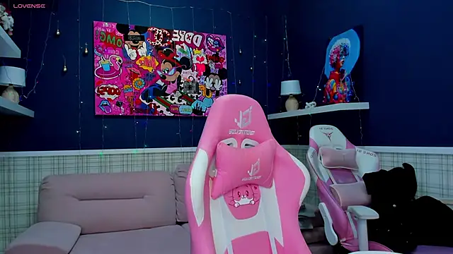 Angel Sapphire  online show from 12/19/24, 08:34