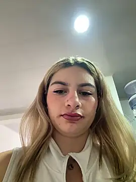 Snapshot of AtheneaRossi chatting on 02/26/26, 12:15 AtheneaRossi online show from 02/26/26, 12:15