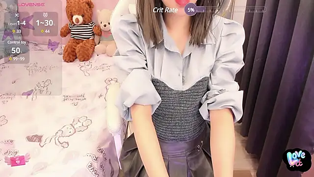 Snapshot of Yuka_Chan chatting on 02/21/25, 09:32 Yuka Chan online show from 02/21/25, 09:32