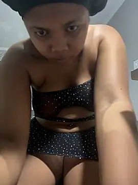 Snapshot of Bootyfulbarbiie chatting on 01/22/25, 11:43 Bootyfulbarbiie online show from 01/22/25, 11:43