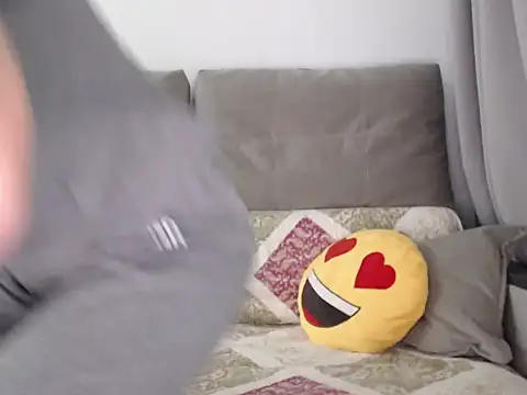  JustmeHere  online show from 10/23/25, 07:07