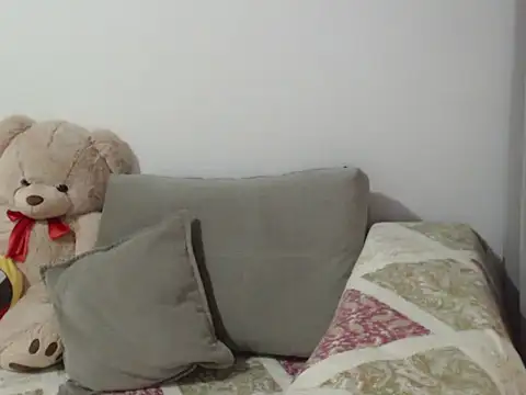  JustmeHere  online show from 11/19/25, 08:53