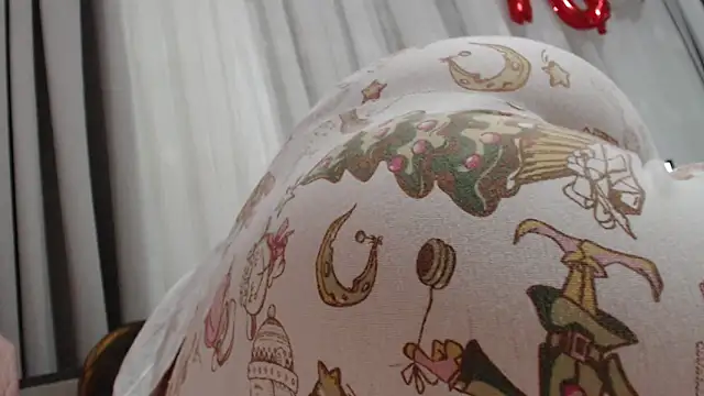  JustmeHere  online show from 02/17/26, 09:43