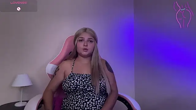 SweetPaige  online show from 02/28/25, 08:28