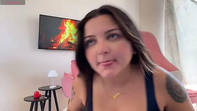 SweetPaige  online show from 03/12/25, 04:02