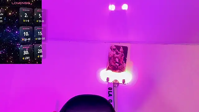 Snapshot of naomy__xx chatting on 12/05/25, 03:15 naomy xx online show from 12/05/25, 03:15