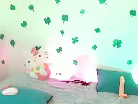 kittycatw online show from 03/18/25, 11:08