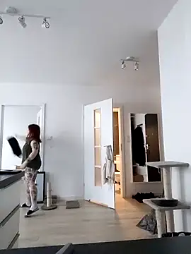 divine eve online show from 10/25/25, 12:02