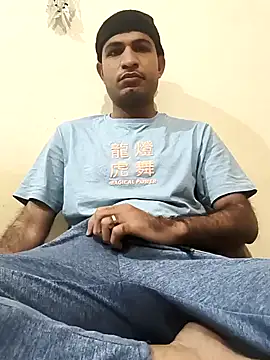 Snapshot of cuckhair chatting on 01/19/25, 04:22 cuckhair online show from 01/19/25, 04:22