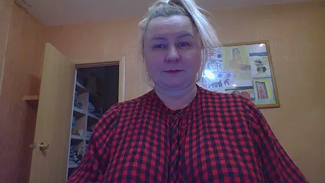 mira robinsonnn online show from 02/22/26, 12:04