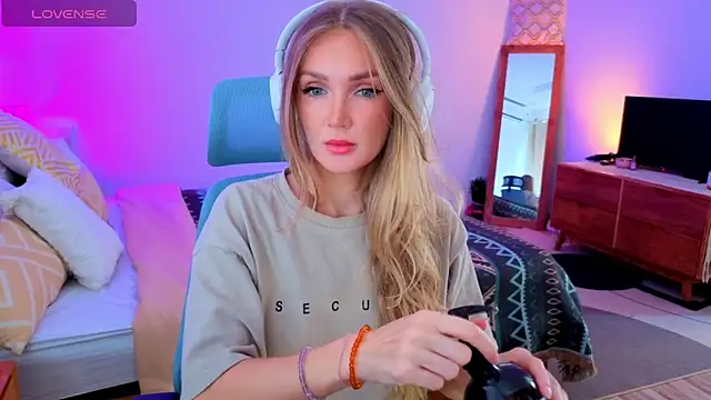 PrincessVS online show from 11/02/25, 03:31