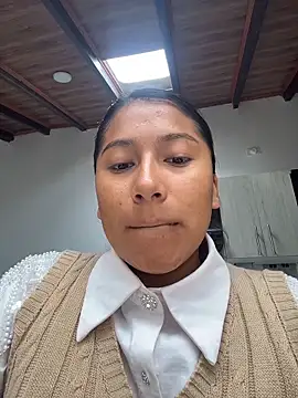 LinnaGardenia online show from 03/06/26, 02:13