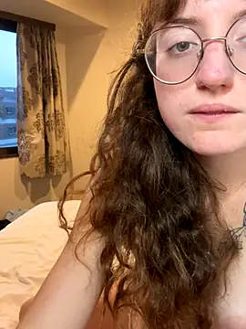  foxygirl  online show from 11/25/25, 08:14