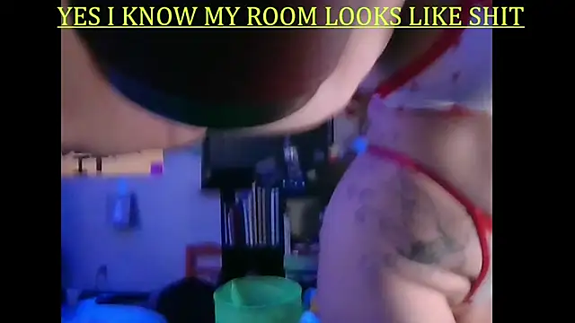 Snapshot of Cloud_Master9 chatting on 10/06/25, 05:16 Cloud Master9 online show from 10/06/25, 05:16