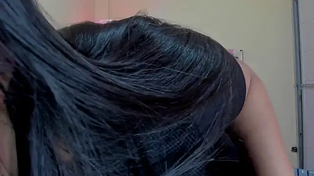 Gabriela Brown online show from 01/18/25, 03:59