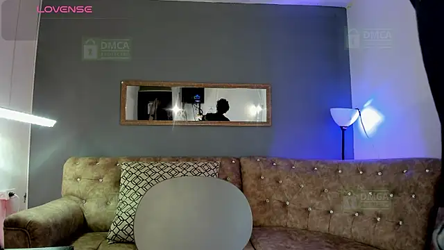 Jhonny-Blake online show from 04/06/26, 07:48