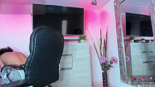 Jhonny-Blake online show from 05/25/26, 08:04