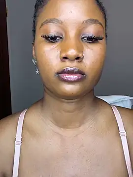 Snapshot of chocogirl01 chatting on 01/20/25, 11:54 chocogirl01 online show from 01/20/25, 11:54