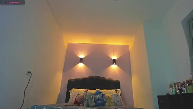 Sofia Clauss  online show from 03/23/26, 05:00