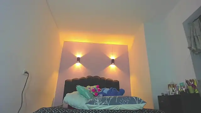 Snapshot of Sofia_Clauss_ chatting on 05/04/26, 04:19 Sofia Clauss online show from 05/04/26, 04:19