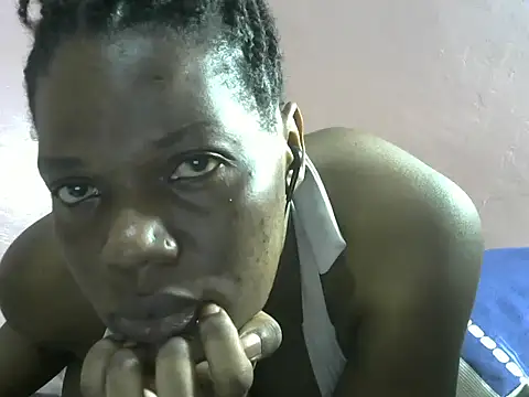 Snapshot of Bitty_baby chatting on 12/14/24, 06:24 Bitty baby online show from 12/14/24, 06:24