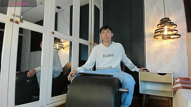 AlessandroDybala online show from 02/20/25, 12:04